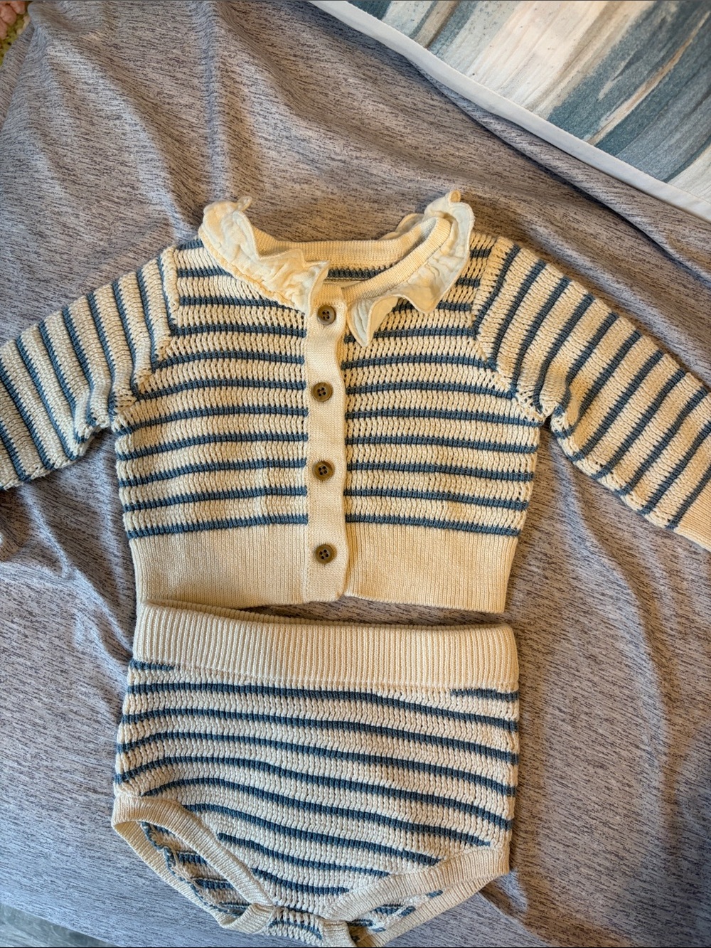Striped Knit Matching Set - Picture 3 of 3
